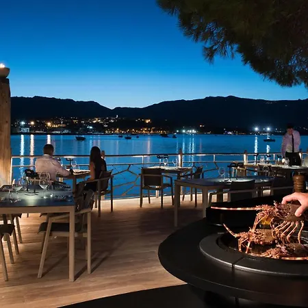 Le Belvedere Hotell 4*