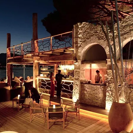 Ξενοδοχείο Le Belvedere 4*