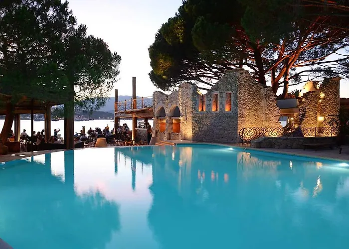 Le Belvedere